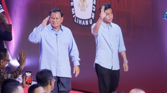 Jam Tangan Gibran yang Dipakai Saat Debat Capres Jadi Sorotan, Bisa Buat Jajan Honda BeAT Satu Kampung