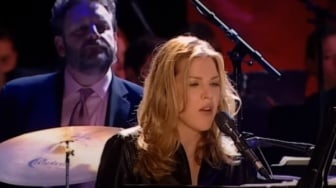 Diana Krall Kembali Konser di Jakarta 4 Mei 2024, Sajikan Konsep Intim dengan Penonton