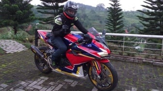 Riding Nyaman Tanpa Pegal Encok, Coba Produk Honda Tipe Sport yang Satu Ini