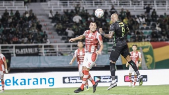 BRI Liga 1: Menjamu Persis Solo, Persebaya Surabaya Gagal Raih Kemenangan di Kandang