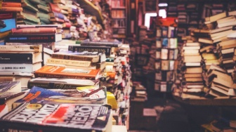 4 Rekomendasi Toko Buku Bekas di Instagram, Lawas namun Tetap Berkualitas