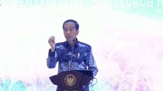 Anies Sebut Indeks Demokrasi Indonesia Menurun, Jokowi: Saya Biasa Aja Dimaki-maki