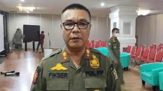 Anak Buah Jadi Korban Pengeroyokan, Kasatpol PP Kota Surabaya Lapor Polisi