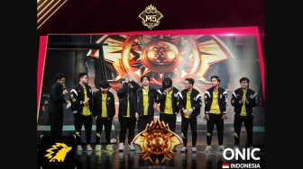 Rekap Hasil Pertandingan Playoff M5 Mobile Legends: ONIC Antiklimaks