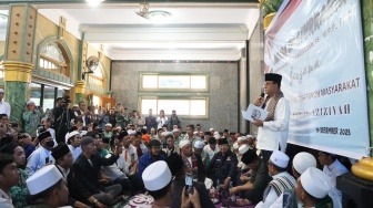 Kunjungi Ponpes Al-Aziziyah, Anies Imbau Masyarakat Gunakan Hak Pilih di Pemilu 2024