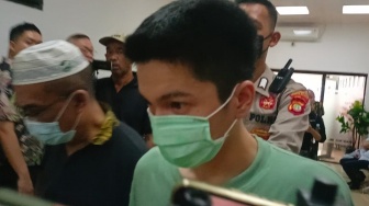 Bayu Firlen Tertunduk Lemas Hadapi Sidang Tuntutan Kasus Video Syur Mirip Rebecca Klopper