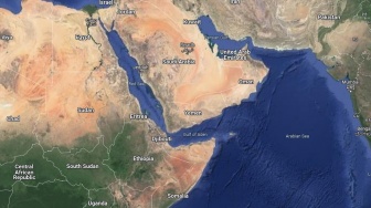 Konflik Yaman Membara: AS Serang Houthi, Iran Bantah Terlibat, Gencatan Senjata Gaza Terancam!