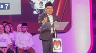 Muhaimin Iskandar Kerap Kencangkan Bibir di Debat Cawapres, Ekspresi Kesal?