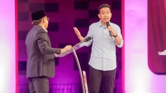 Bak Langit dan Bumi, Beda Cuitan Cak Imin vs Gibran Usai 'Slepet-slepetan' di Debat Cawapres