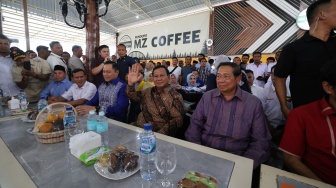 Bikin Laper! Intip Postingan Prabowo Subianto Soal Makanan, dari Tahu Campur hingga Mi Aceh