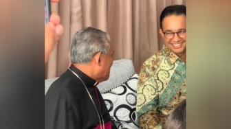 Pantun Uskup Agung Saat Sambut Kedatangan Anies Baswedan: Ambil Bunga Buat Pemanis...