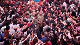 Dicaci Hingga Dihina Tidak Tumbang, Pendukung Yakin Prabowo-Gibran Menang Satu Putaran