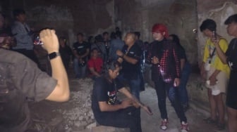 Pesulap Merah Lawan Mitos Keangkeran 'Omah Buto Ijo' di Kota Semarang