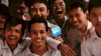 Potret Anies Baswedan Saat Masih Sekolah Tuai Sorotan Fans Kpop, Dibilang Mirip Idol Predebut