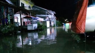 Cerita Korban Banjir Solok Selatan Tak Dapat Bantuan Pemerintah