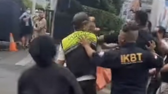 Dua Anggotanya Dikeroyok OTK di Depan Plaza Indonesia, Ini Kata Kasatpol PP Jakpus