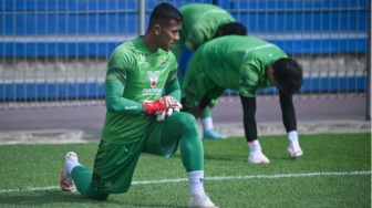 Miliki 6 Kiper Berkualitas, Staff Pelatih Persib Nilai Itu Hal Baik