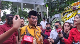 Mahfud MD Kenang Rizal Ramli: Sahabat Lama Sering Pergi Bersama, Terakhir Jumpa Bergurau Saling Berpelukan