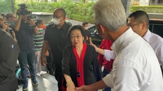 Ada Megawati hingga Oso, Ganjar Rapat Rutin Bareng TPN Jelang Debat Ketiga Pilpres 2024