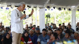 Agar Nelayan Aman Melaut, Ganjar Siap Jaga Ketat Perairan RI: Kapal Asing Pencuri Ikan Tenggelamkan!