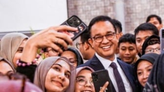 Kacamata Anies Baswedan Jadi Inspirasi, Netizen: Tetap Optimis