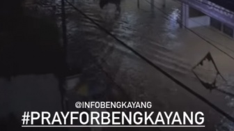 Banjir Bandang di Bengkayang, Netizen Duga Akibat Marak Aktivitas Tambang Ilegal