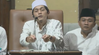 Rumah Rusak Diterpa Puting Beliung Saat Ditinggal ke Pekalongan, Gus Iqdam: Saya Punya Asuransi BRI Bisa Diklaim Ngga Ya