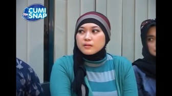 Sosok Dewi Yuliawati, Mantan Istri Ustaz Solmed yang Pernah Bikin Pernyataan Mengejutkan