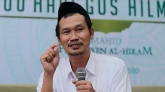 Asal Usul Salat Tarawih Menurut Gus Baha, Sahabat Nabi Muhammad Sampai Putus Asa