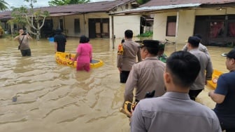 Banjir dan Tanah Longsor Melanda Kabupaten Landak, Kalimantan Barat