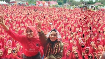 Ribuan Ibu-ibu Srikandi Sambut Calon Ibu Negara di Lampung Selatan