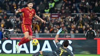 Hasil Liga Italia Semalam: AS Roma Bantai Frosinone, Tapi Sering Kena "Shooting"