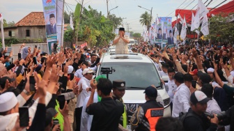 Prabowo ke Palembang, Disambut Tangisan Emak-emak hingga Driver Ojol: Perjuangannya Hebat, Mentalnya Kuat