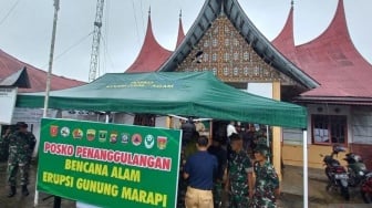 Pemkab Agam Dirikan Dua Posko Siaga Erupsi Gunung Marapi di Batu Palano dan Bukit Batabuah