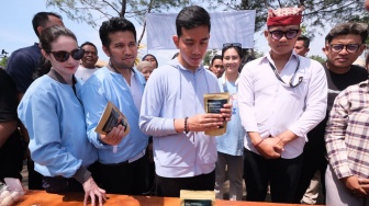 Gibran Tak Lagi Pasang Foto Giring, Warganet Malah Curiga kepada Kaesang