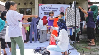 Wujudkan Kemudahan Berusaha Bagi UMKM Lewat Bazar Pakaian Murah