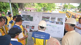 Gubernur Sumbar Sebut Jalan dan Jembatan yang Rusak Diterjang Banjir Segera Diperbaiki