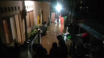 Sungai Cikapundung Meluap, 600 Warga Braga Kota Bandung Kebanjiran