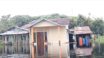 Banjir di Kubu Raya, Jalanan hingga Rumah Warga Terendam!