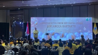 Target Menang 75 Persen, Airlangga ke Kader Golkar: Kita Harus buat NTT Menguning!