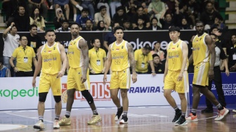 Bawa Energi Positif, Tekad Kesatria Bengawan Solo Raih Kemenangan Kandang Perdana IBL 2024