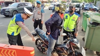 Polda Metro Pastikan Tilang Pemotor Pakai Knalpot Brong: Bising, Ganggu Ketertiban