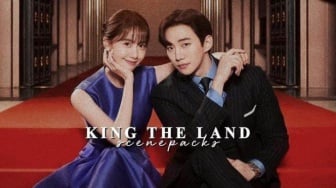 Tak Ada di Naskah dan Hebohkan Penggemar, Adegan Junho Cium Yoona di King the Land Ternyata Ad-Lib