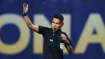 Wasit Viral yang Bikin Netizen +62 Mencak-mencak Masih Dipercaya Pegang VAR untuk Laga Irak vs Timnas Indonesia