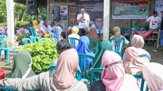 Relawan Petebu Sambut Kebutuhan Rakyat, Gelar Bazar Sembako Murah untuk Masyarakat Tani di Jateng