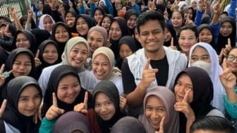 Penampilan Rara Cak Imin Beda dari Ayahnya, Terasa Serius dan Penuh Makna