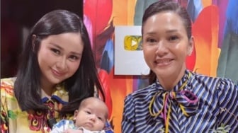 Artis Pertama Jenguk Anak Denise Chariesta, Maia Estianty Dikasih Piyama, Berapa Harganya?