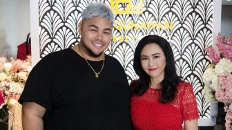 Sosok Atiek Nur Wahyuni, Bos TV yang Ingin Kembalikan Ivan Gunawan ke Brownis