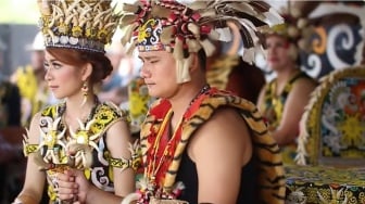 Adat Pengantin Dayak Kanayatn, Dilarang Menikah dengan Kerabat Keluarga