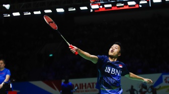 Pukul Mundur Wakil Thailand, Anthony Ginting ke 16 Besar Indonesia Masters 2024